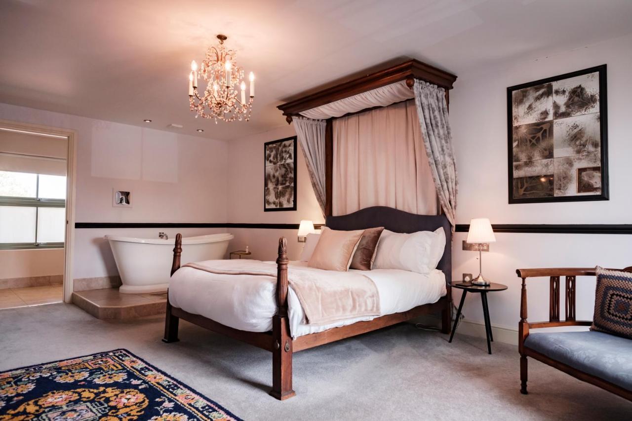 The Bower Inn ブリッジウォーター エクステリア 写真 A room at the hotel