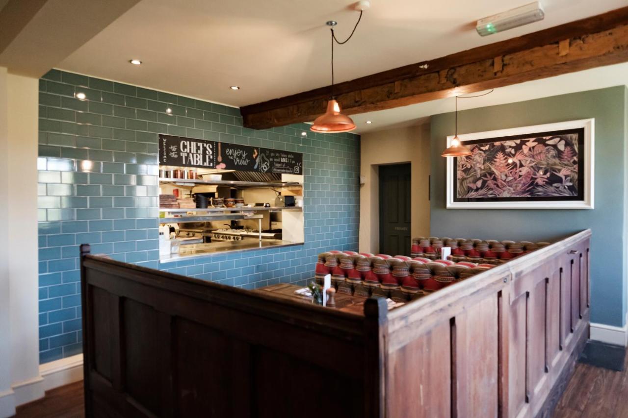 The Bower Inn ブリッジウォーター エクステリア 写真 Interior of the restaurant