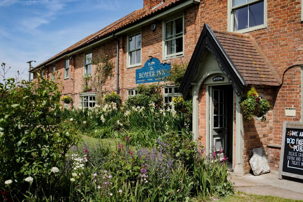 The Bower Inn ブリッジウォーター エクステリア 写真 The former Buttercup Inn, now a private house